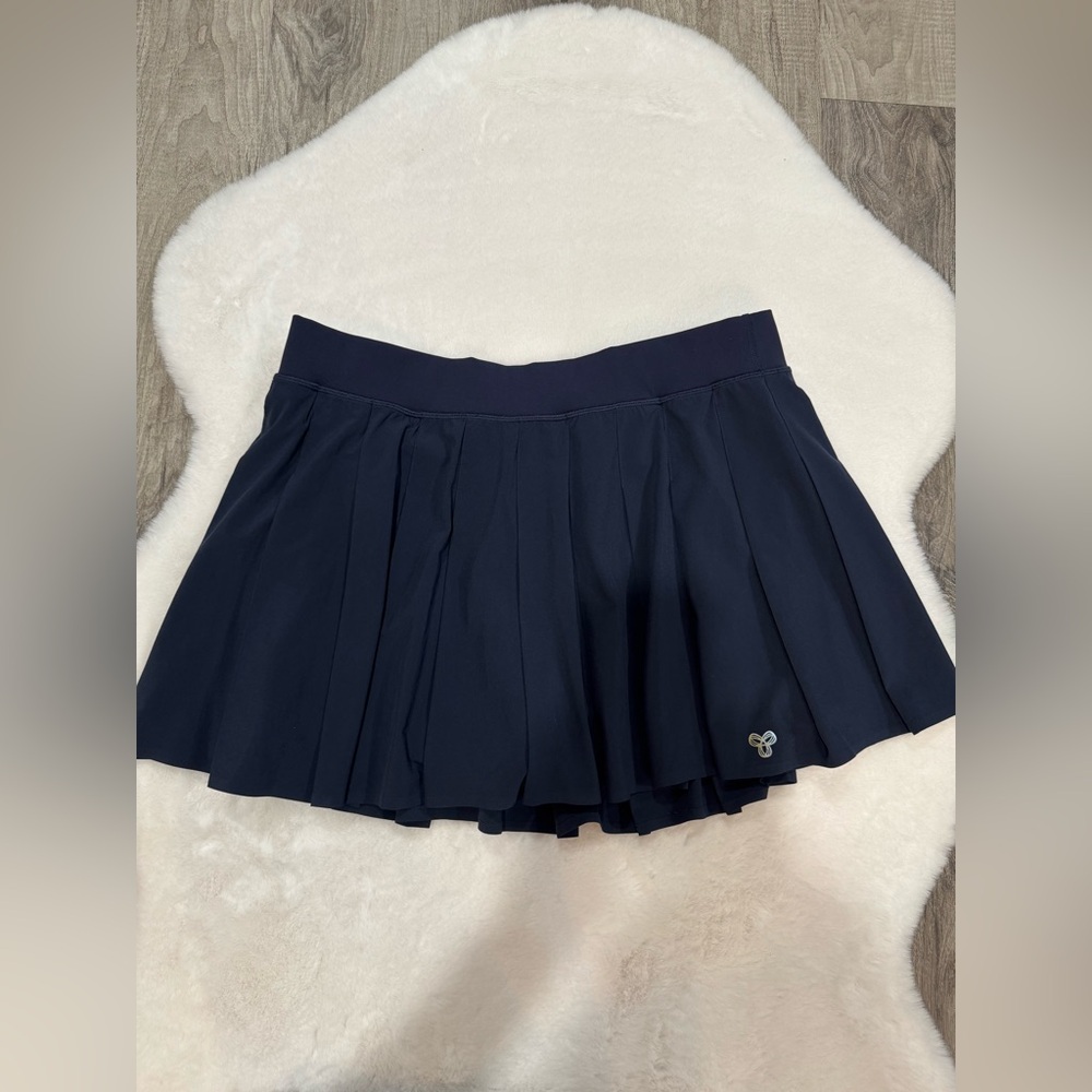 Aritzia Golden Movetech Tennis Pro Micro Skirt - Picture 2 of 6